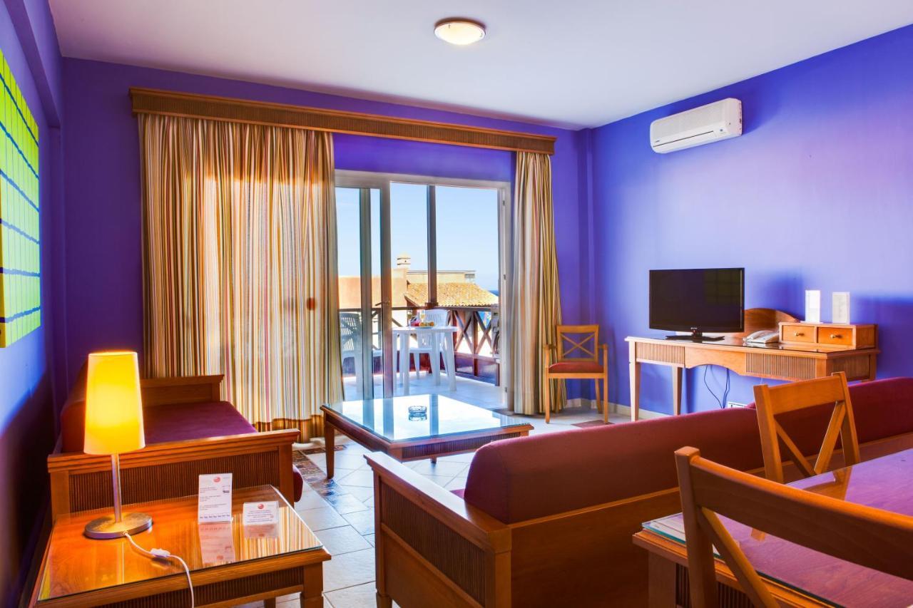 Aparthotel El Cerrito Playa Cancajos.- BreNa Baja  Eksteriør billede