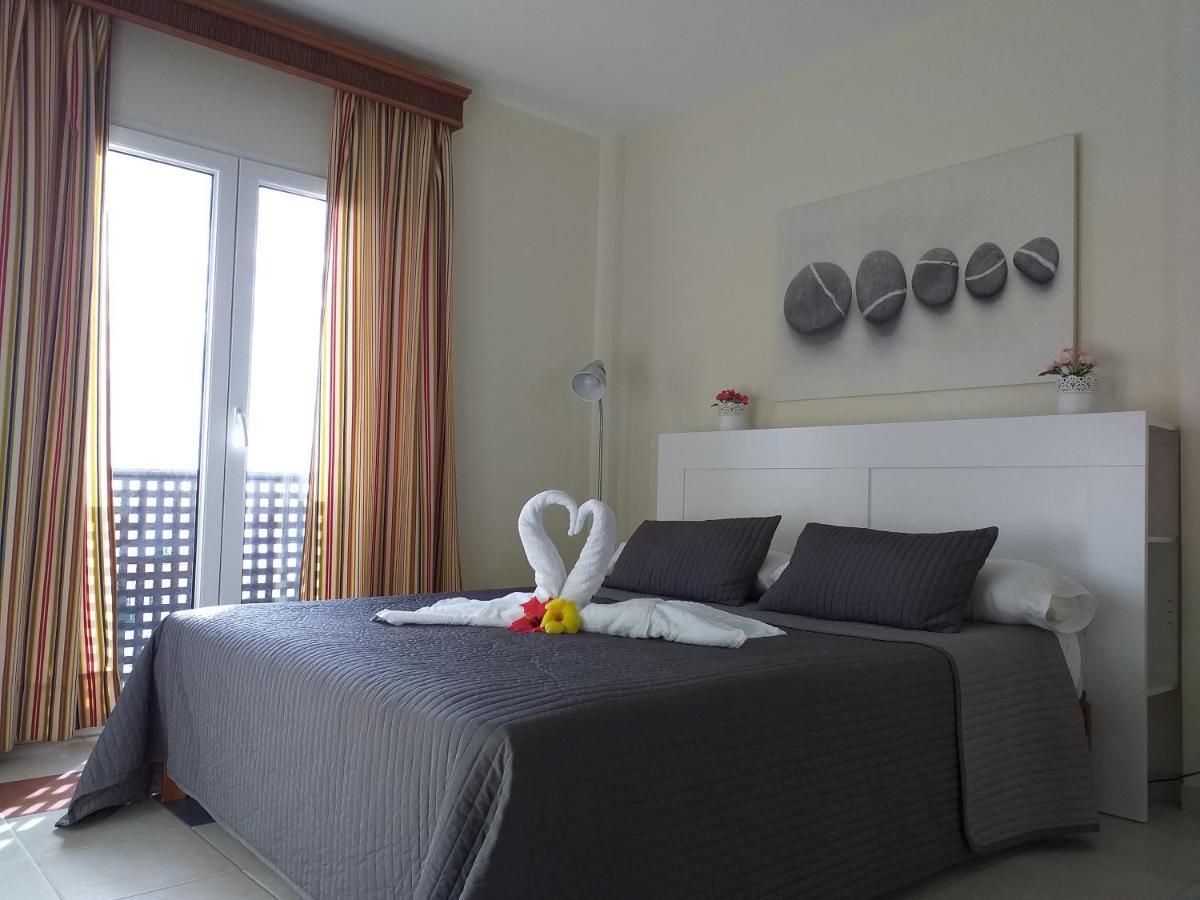 Aparthotel El Cerrito Playa Cancajos.- BreNa Baja  Eksteriør billede